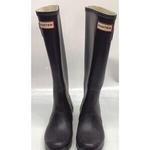 Women’s knee high hunter boots